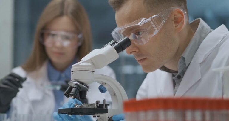 Pharmaceutical Research and Development in a Lab